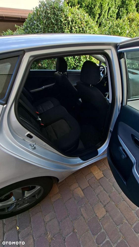 Kia Ceed 1.4 CVVT Attract - 14