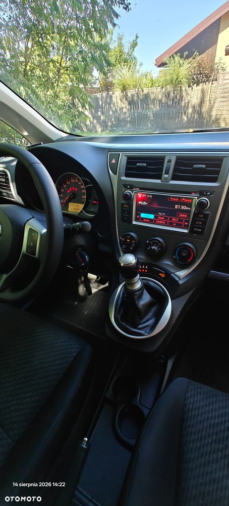 Toyota Verso S 1.33 Luna - 10