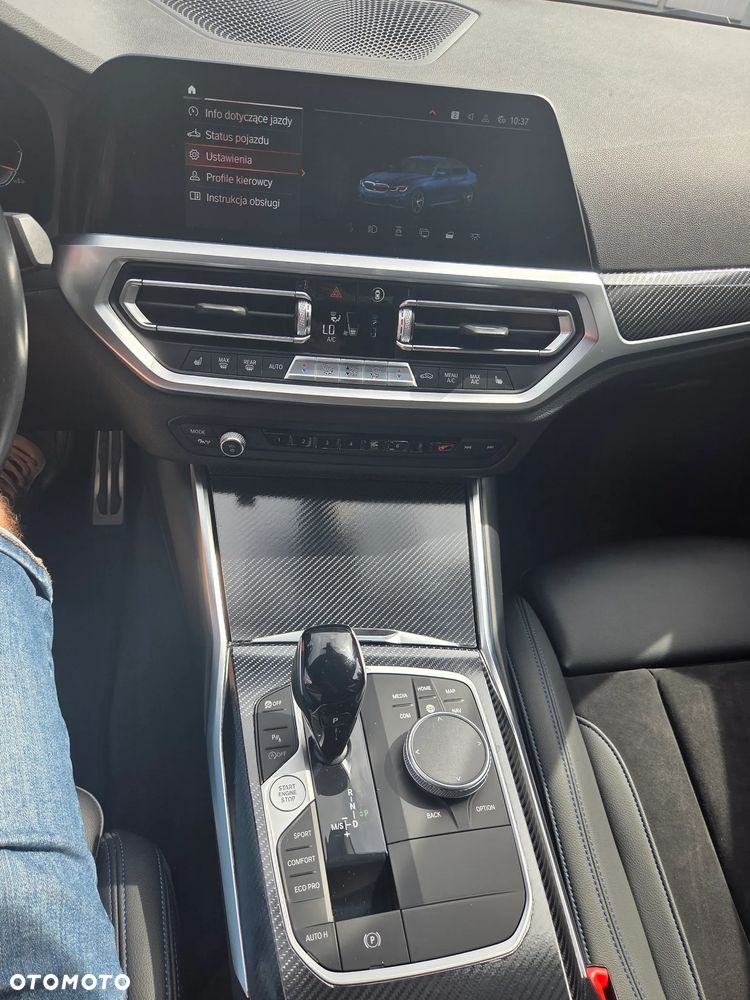 BMW Seria 3 320i xDrive M Sport - 12