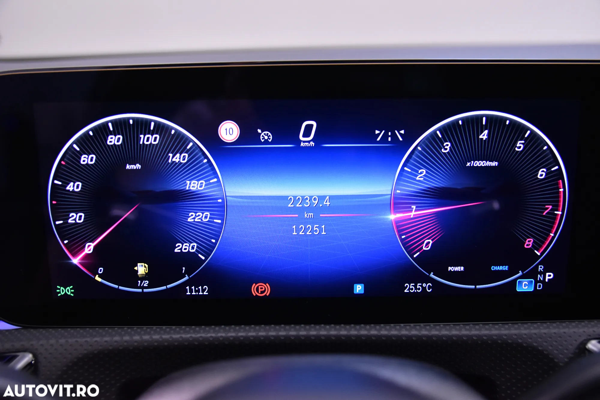 Mercedes-Benz CLA 200 7G-DCT AMG Line - 10