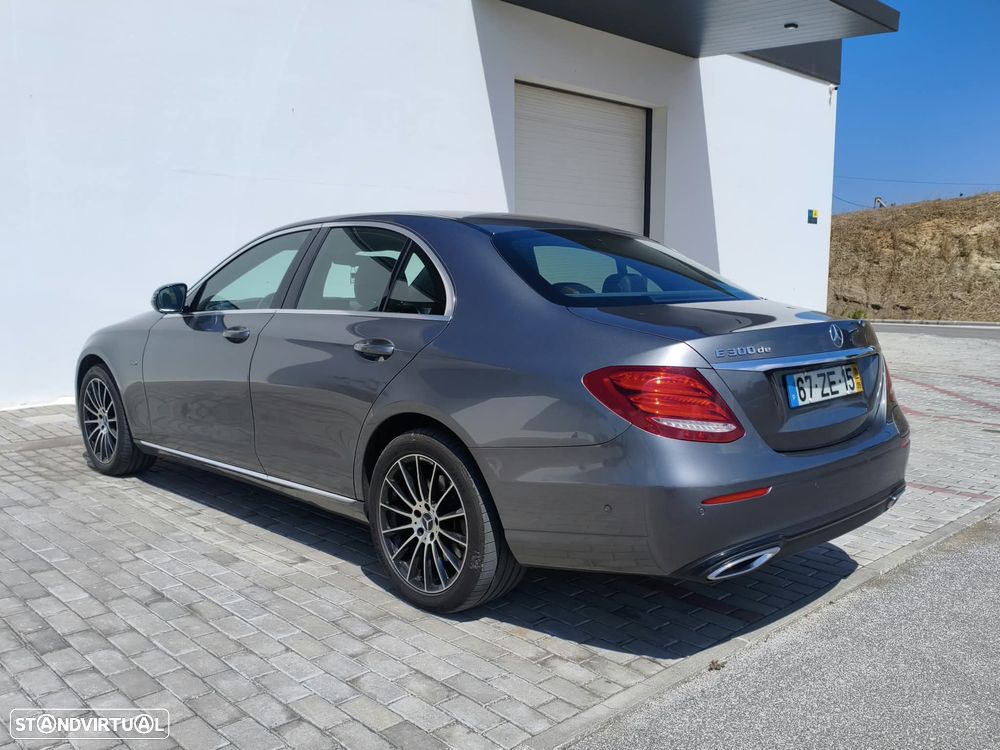 Mercedes-Benz E 300 de AMG Line - 28