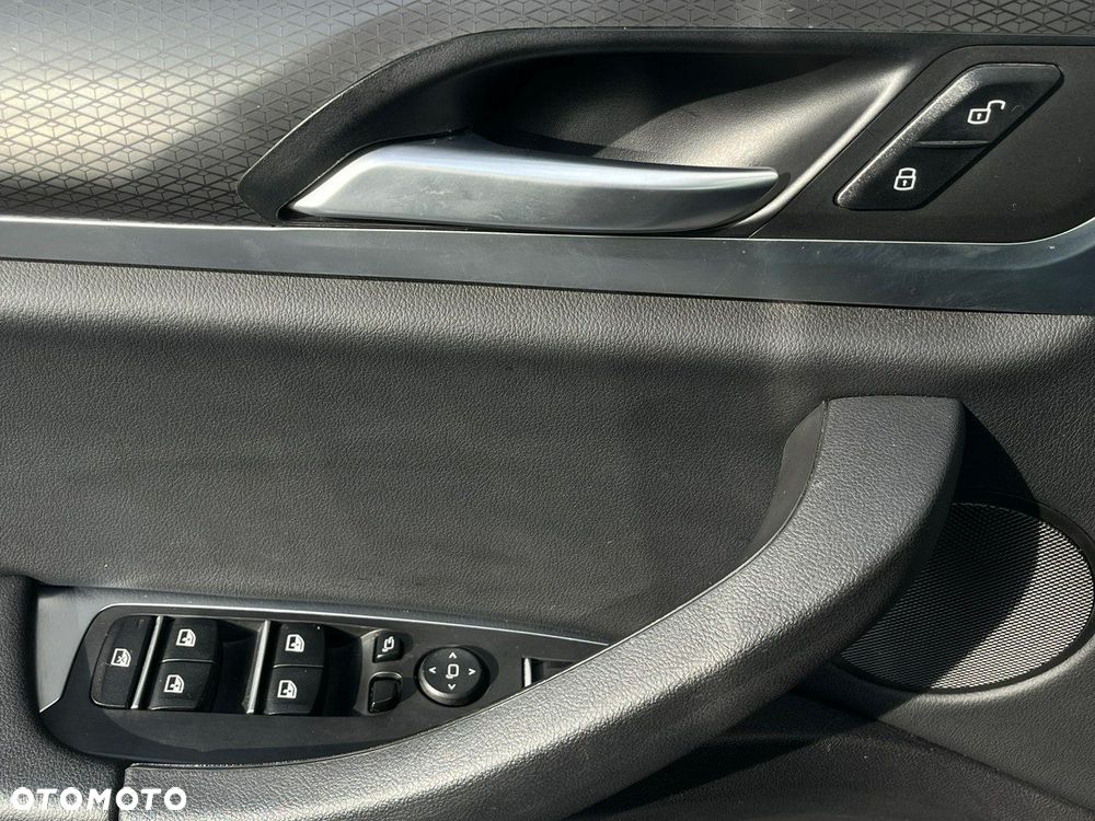 BMW X3 xDrive30e M Sport - 38