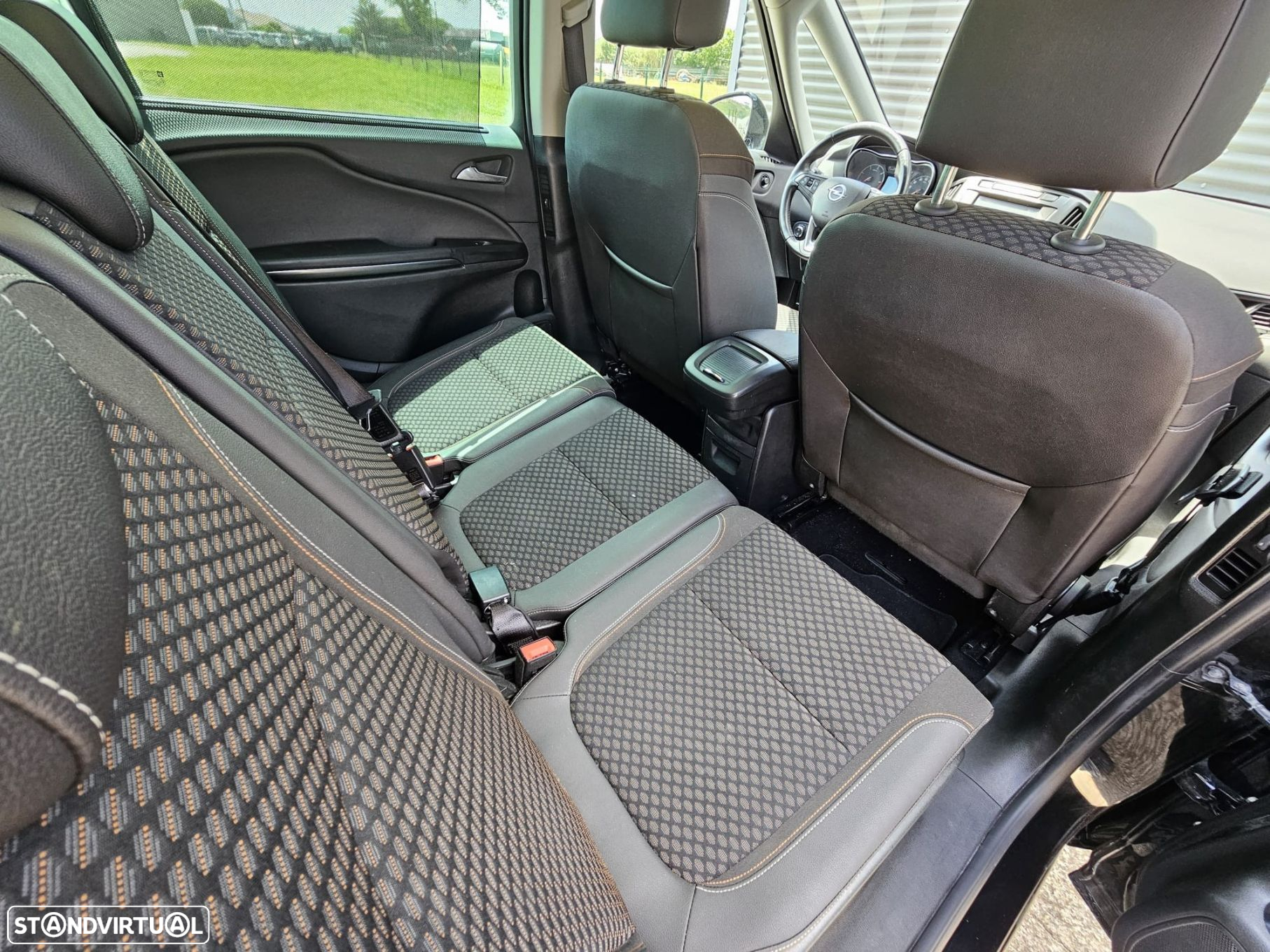 Opel Zafira 1.6 CDTi Innovation S/S - 24
