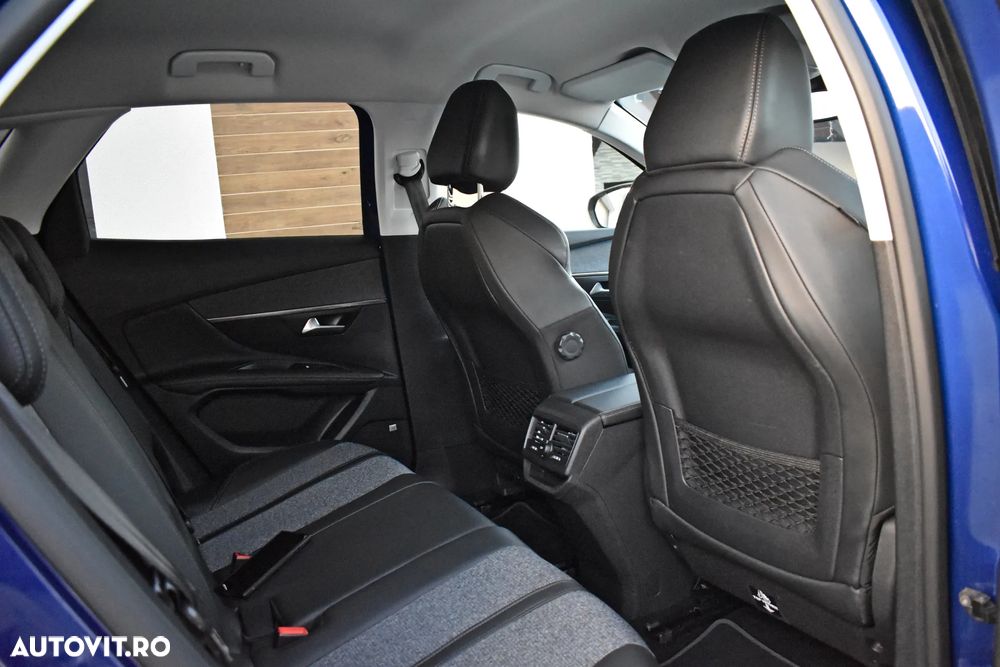 Peugeot 3008 PureTech 130 Stop & Start GPF EAT8 Allure Business-Paket - 13