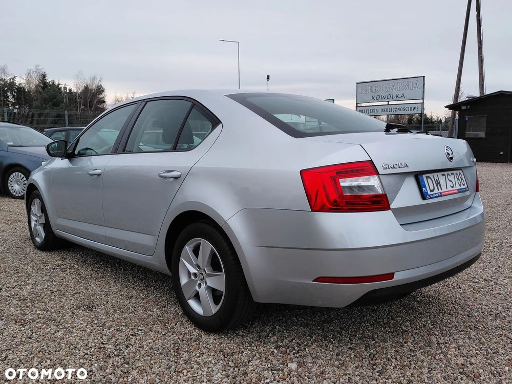 Skoda Octavia 1.0 TSI GPF Ambition - 3