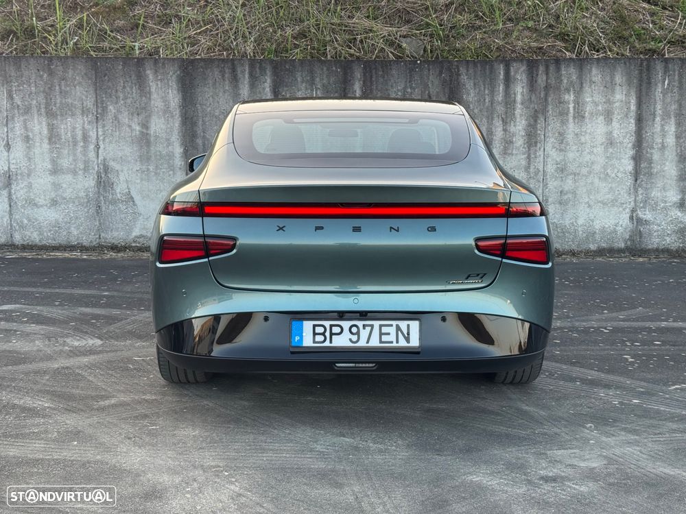 Xpeng P7i 86.2 kWh AWD Performance - 4