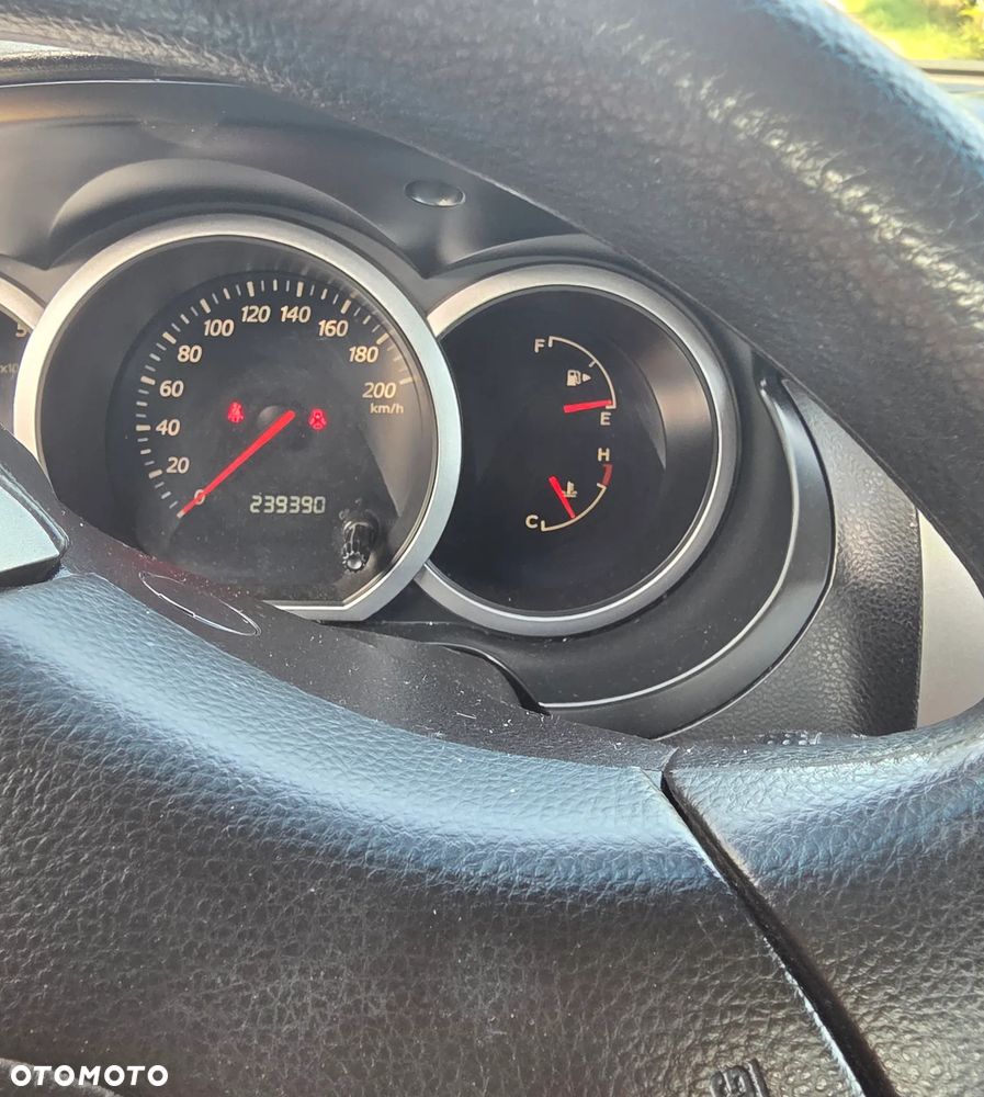 Suzuki Grand Vitara 1.9 DDiS - 8