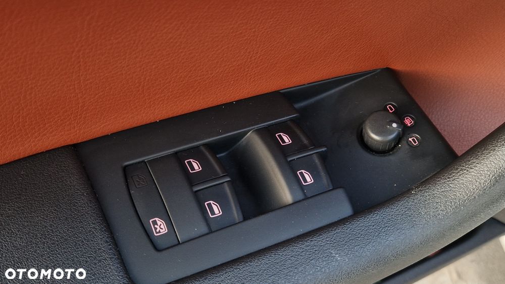 Audi A3 Sportback 1.8 TFSI S line Sportpaket Plus - 29