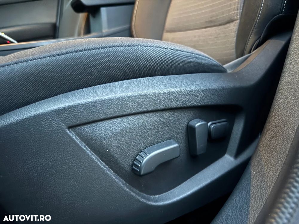 Renault Arkana E-TECH 145 Evolution - 28