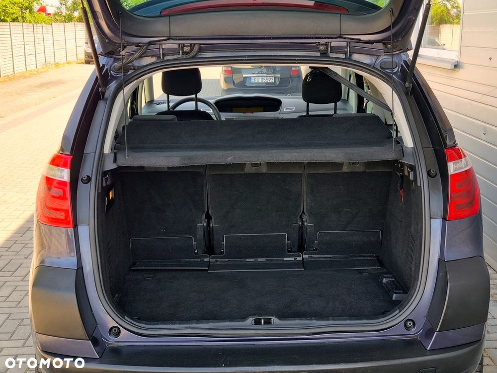 Citroën C4 Picasso 1.8 16V Style - 15