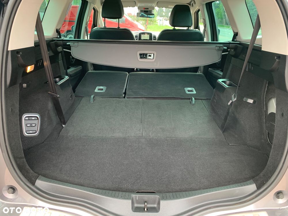 Renault Grand Scenic - 31