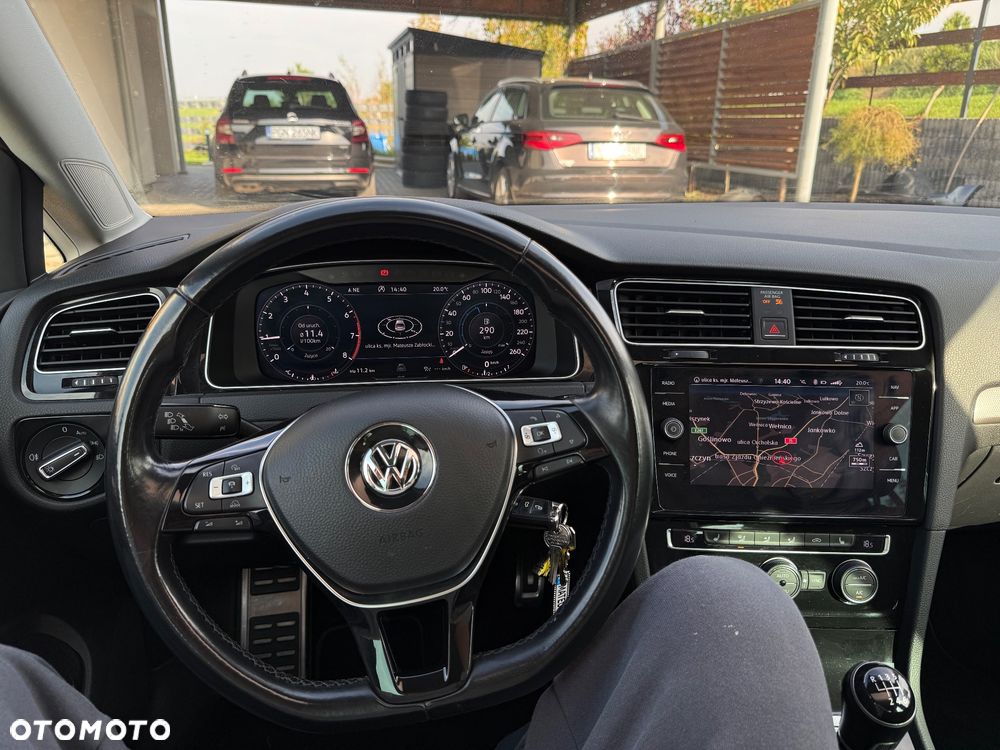 Volkswagen Golf 1.5 TSI OPF R-Line - 33