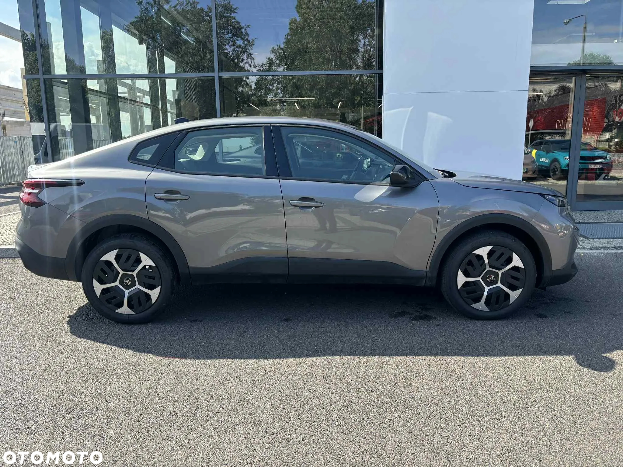 Citroën C4X 1.2 mHEV Plus eDCT6 - 2