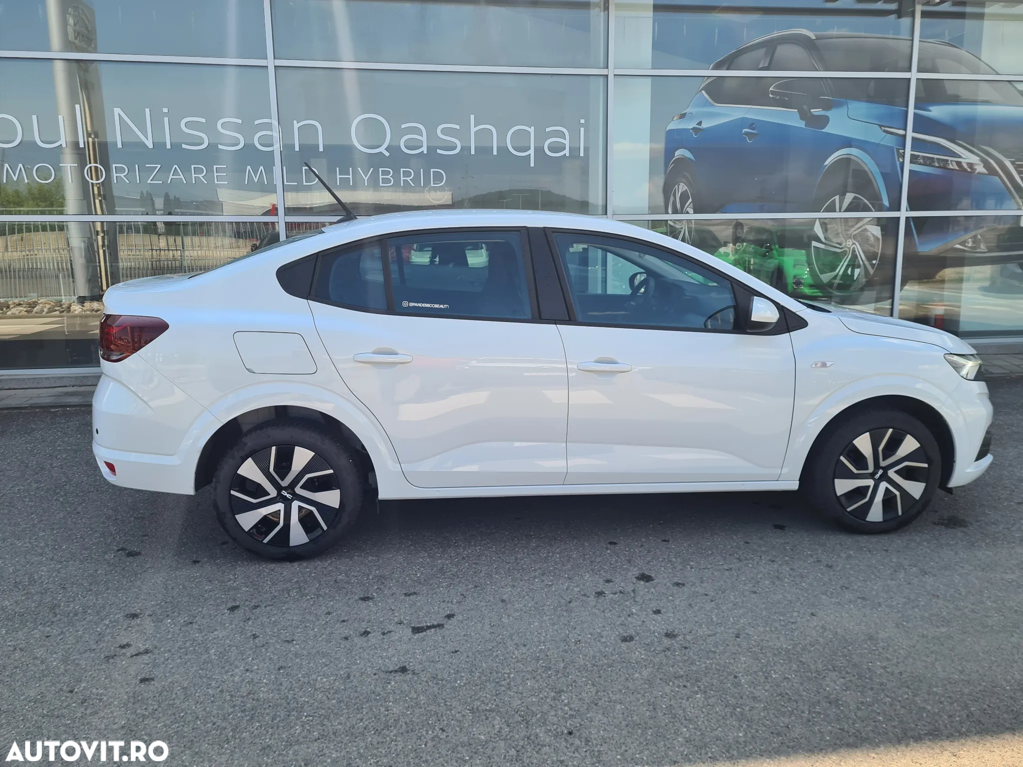 Dacia Logan TCe 90 CVT Expression - 5