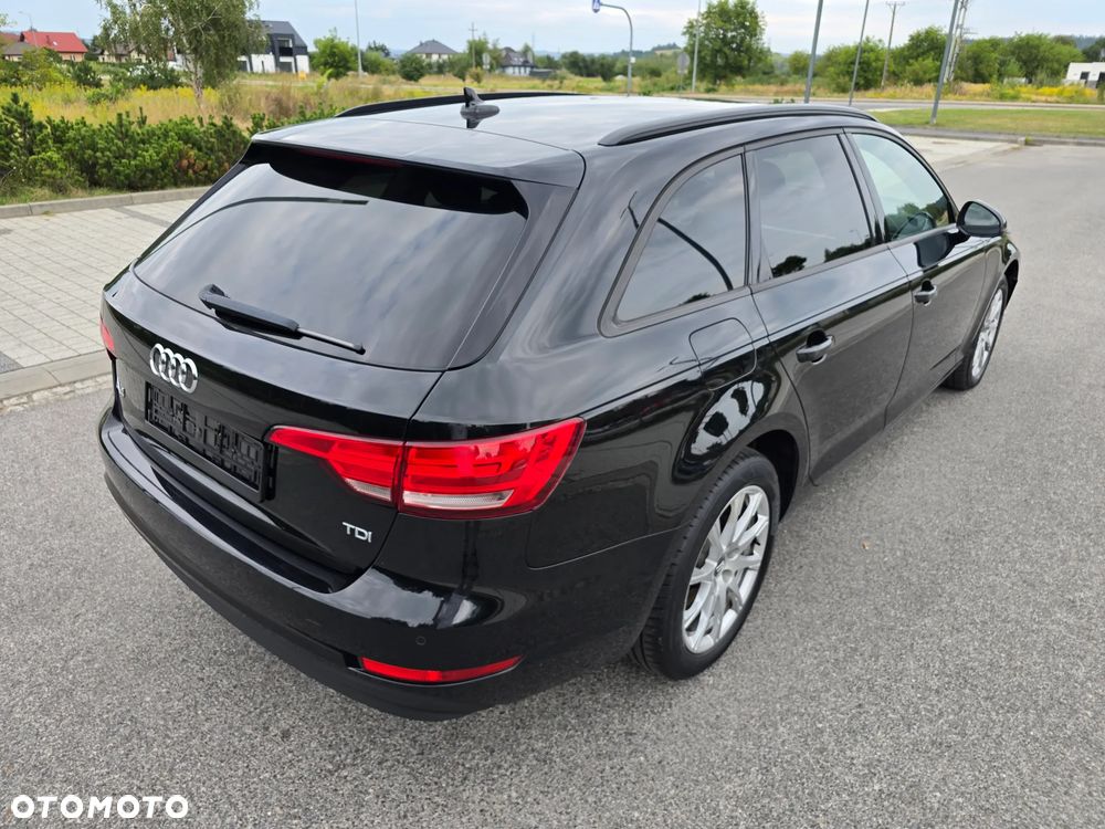 Audi A4 Avant 2.0 TDI - 40