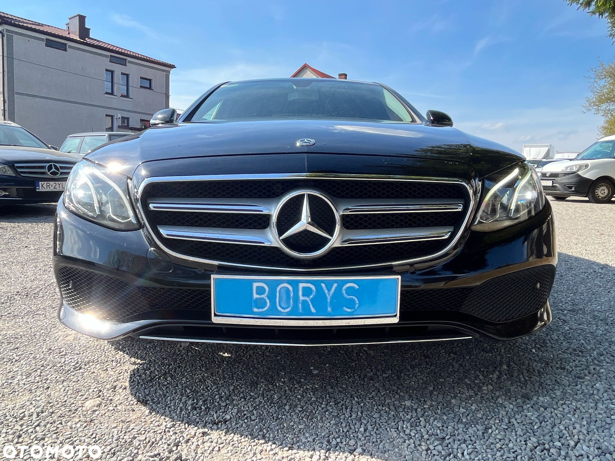 Mercedes-Benz Klasa E 220 d 9G-TRONIC AMG Line - 32