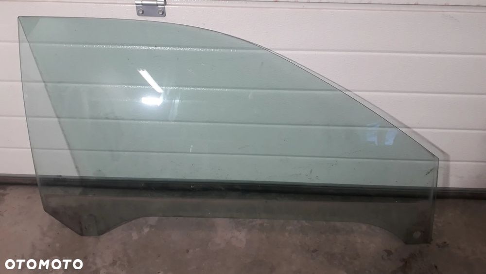 szyba drzwi przód lewa prawa 3 drzwi A3 8L 1.6 lift - 4
