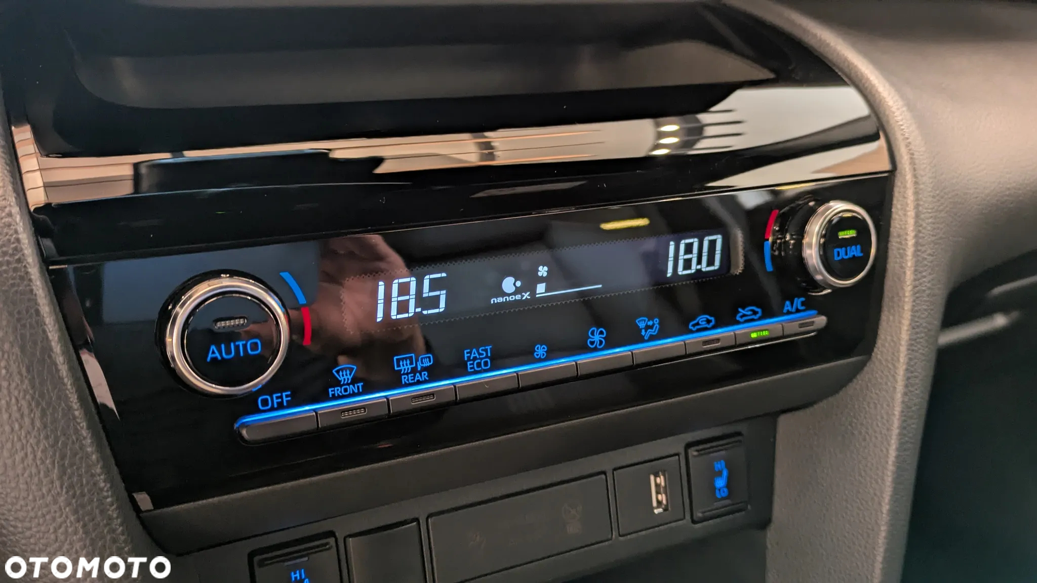 Toyota Yaris Cross Hybrid 1.5 Adventure - 16