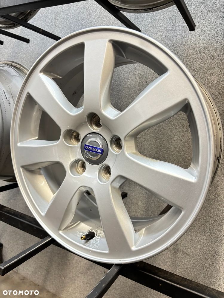 4 Felgi Alu. Volvo V70, V60, S60, V40, V50, 16" 31381194 Silver - 23