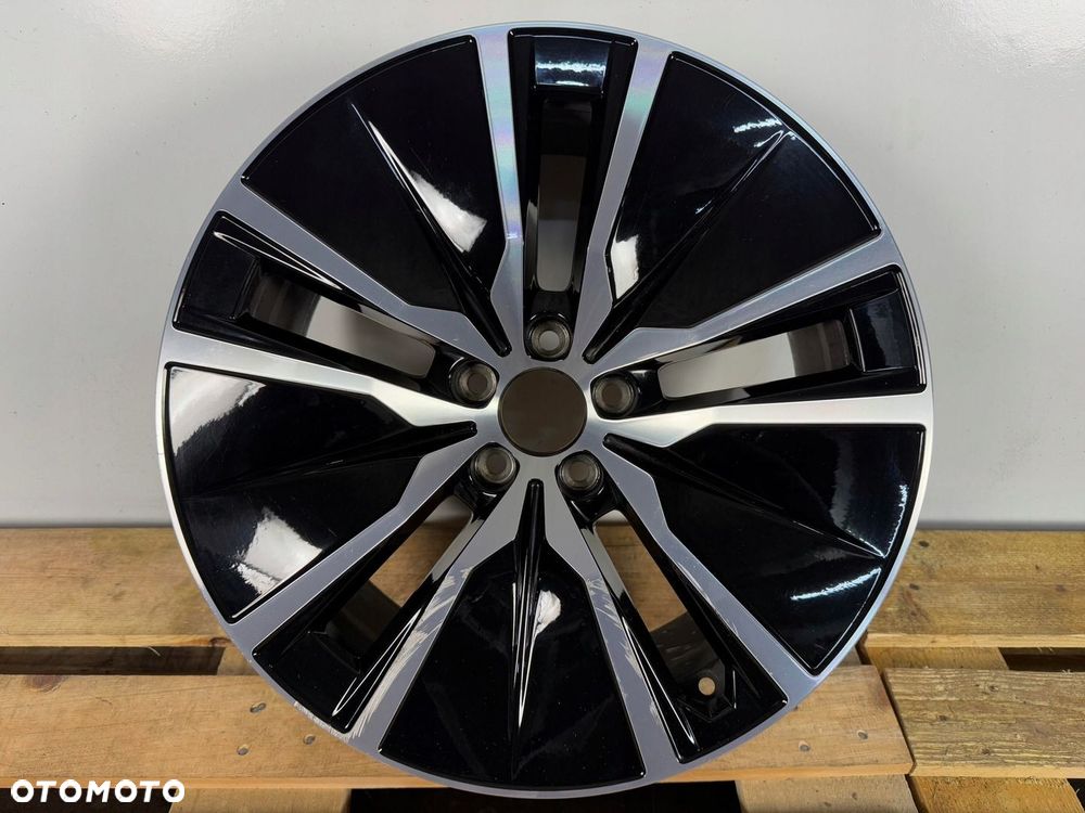 FELGA ALUMINIOWA VOLVO XC90 XC-90 II 2 XC60 19" 8.0 31680216 CALA LADNA - 1