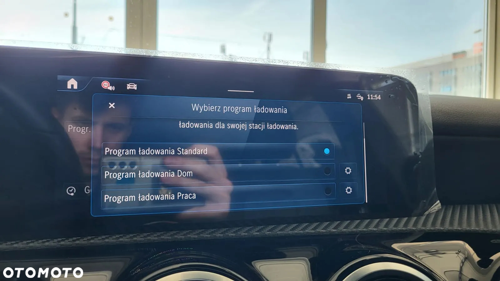 Mercedes-Benz CLA 250 e PHEV 8G-DCT - 10