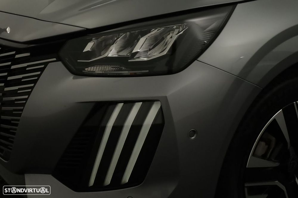 Peugeot 208 1.2 PureTech Allure - 6