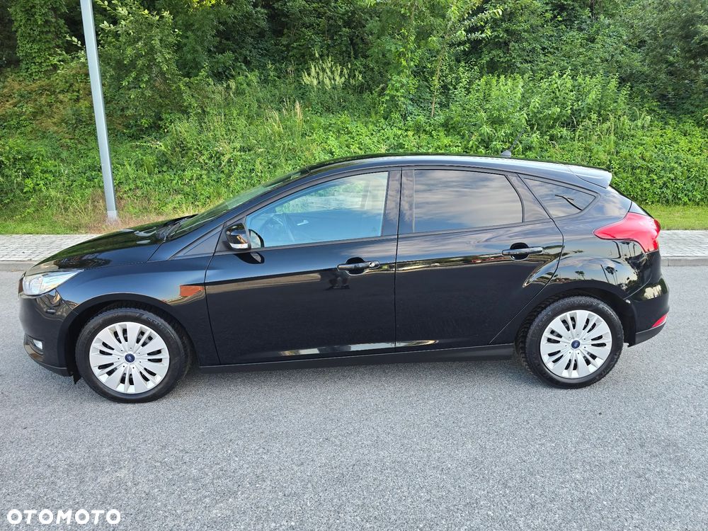 Ford Focus 1.0 EcoBoost Titanium - 2