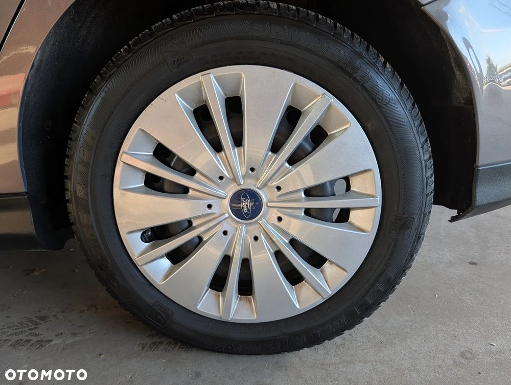Ford Focus 1.6 Trend - 13