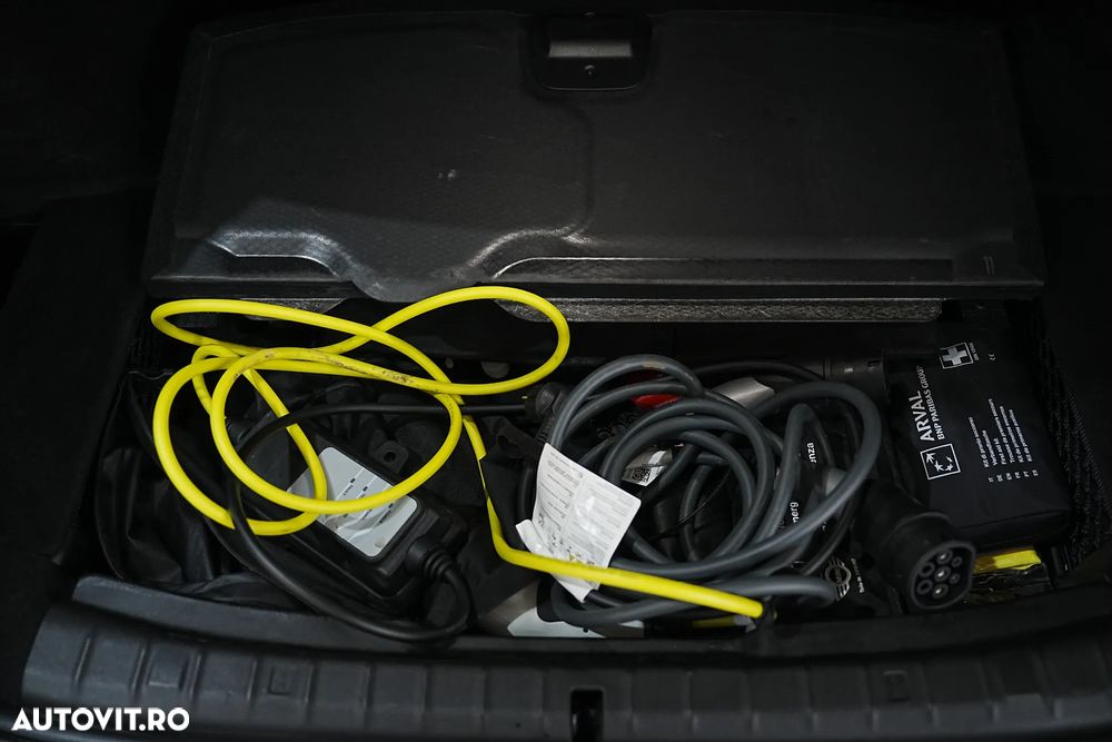 BMW Seria 5 530e xDrive AT PHEV - 24