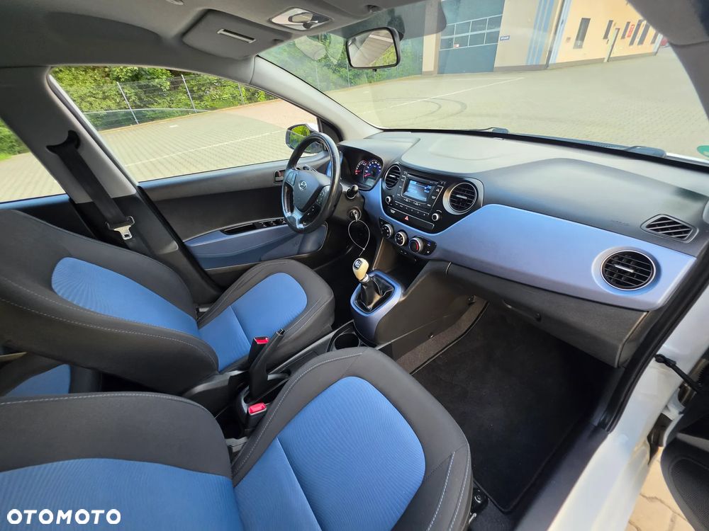 Hyundai i10 1.2 Fifa World Cup Edition - 6