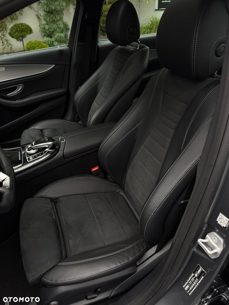 Mercedes-Benz Klasa E 220 d 9G-TRONIC - 20