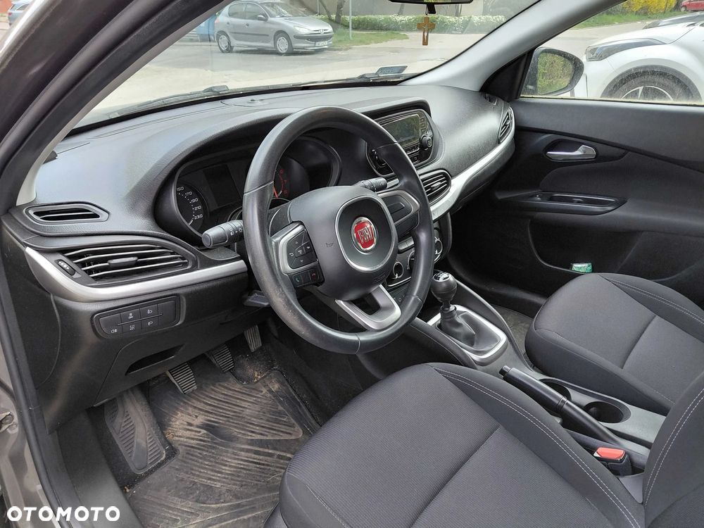 Fiat Tipo 1.4 16v Pop EU6d - 3