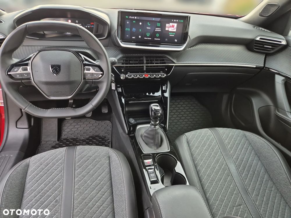 Peugeot 2008 PureTech 100 Allure S&S BVM6 - 23