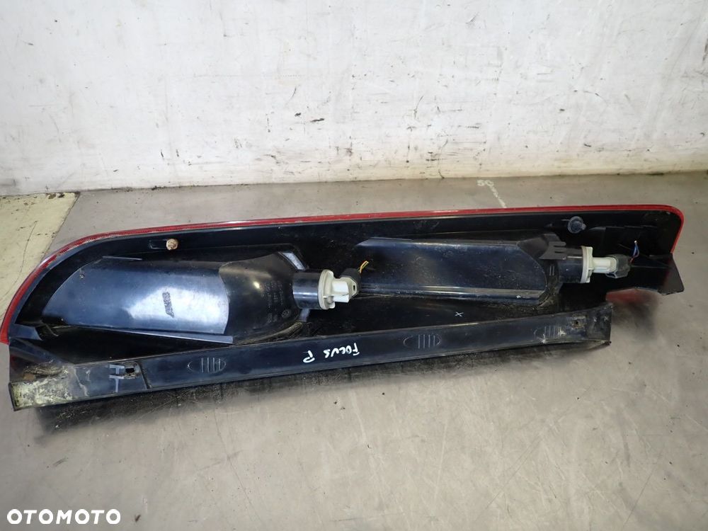 LAMPA PRAWA TYLNA FORD FOCUS MK2 LIFT 2.0 4M51-13404-A - 6