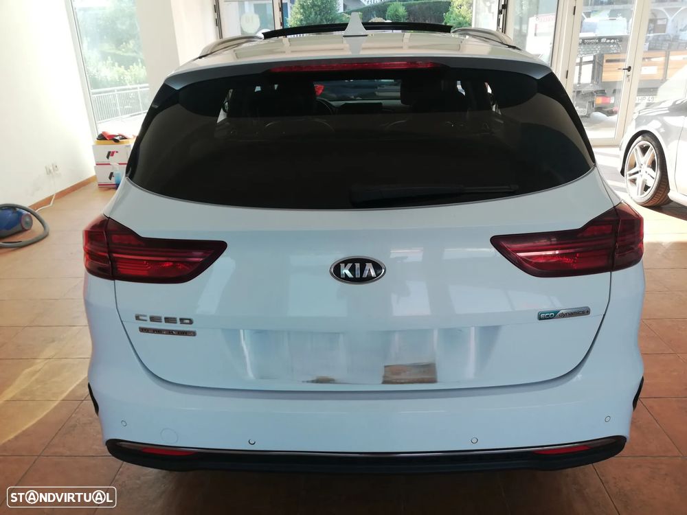 Kia Ceed SW 1.6 CRDi Eco-Dynamics+ (48V Mild-Hybrid) Spirit - 5