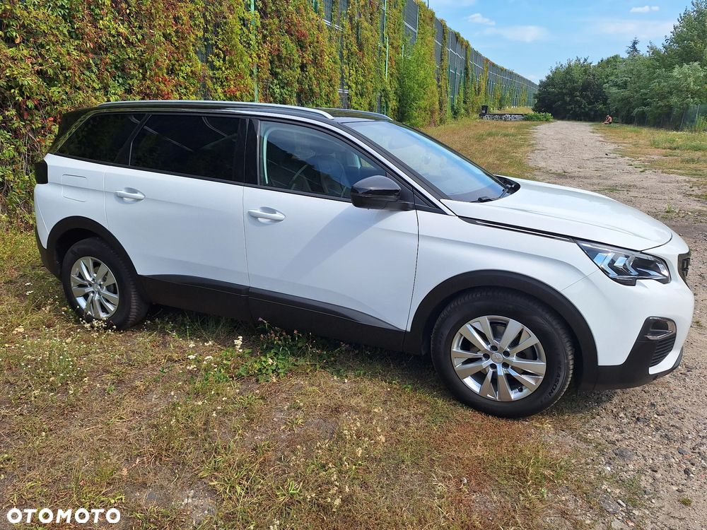 Peugeot 5008 2020 photo 4