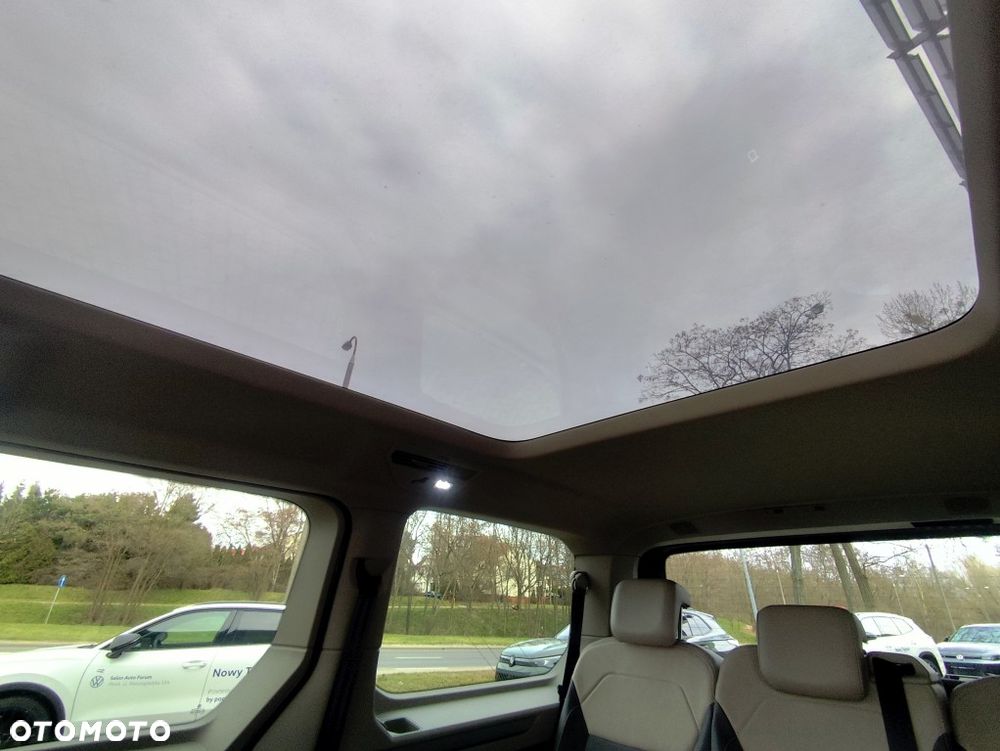 Volkswagen Multivan 2.0 TDI L2 Edition DSG - 20