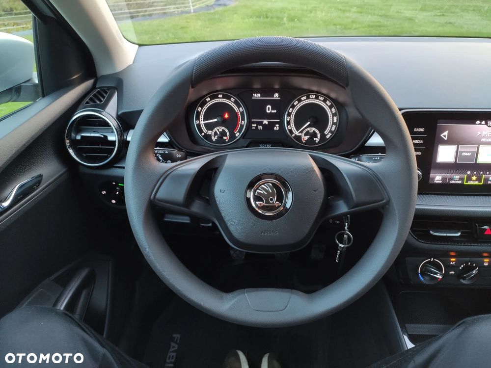 Skoda Fabia 1.0 TSI Ambition - 23