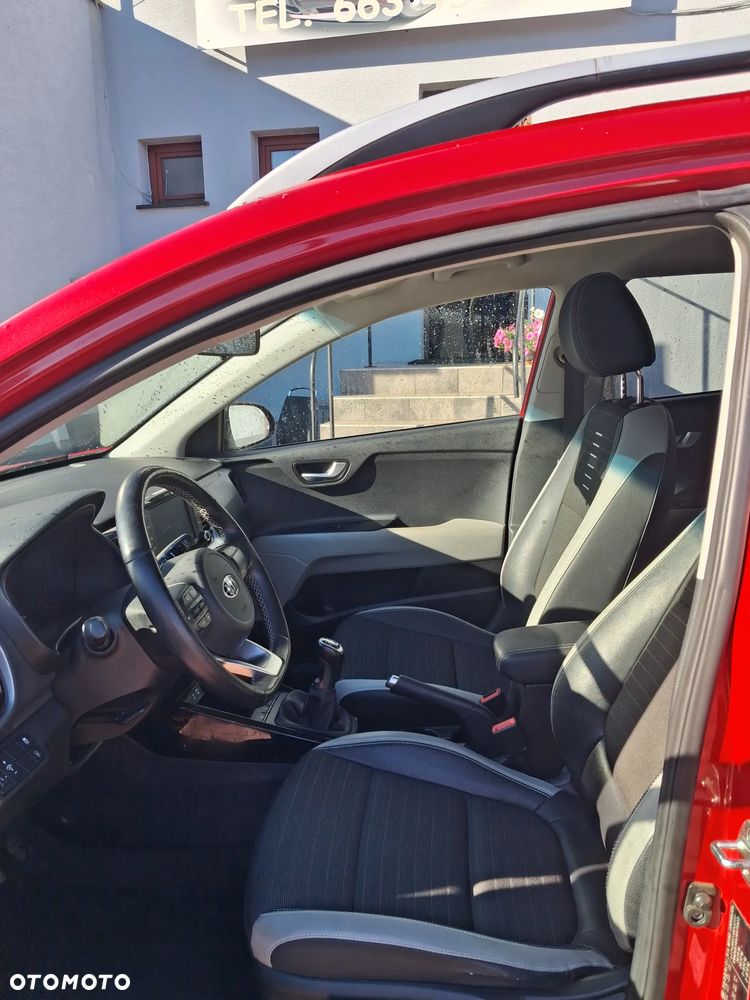 Kia Stonic - 13