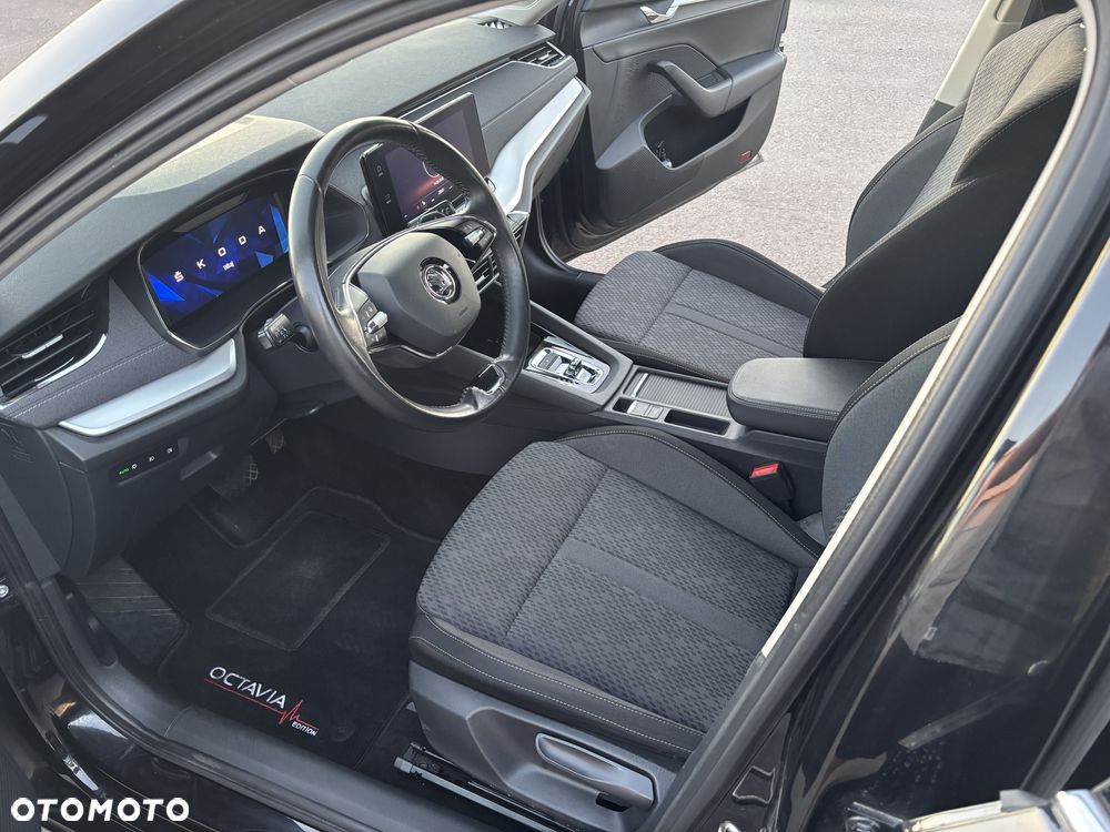 Skoda Octavia 1.5 TSI e-Tec Style DSG - 9