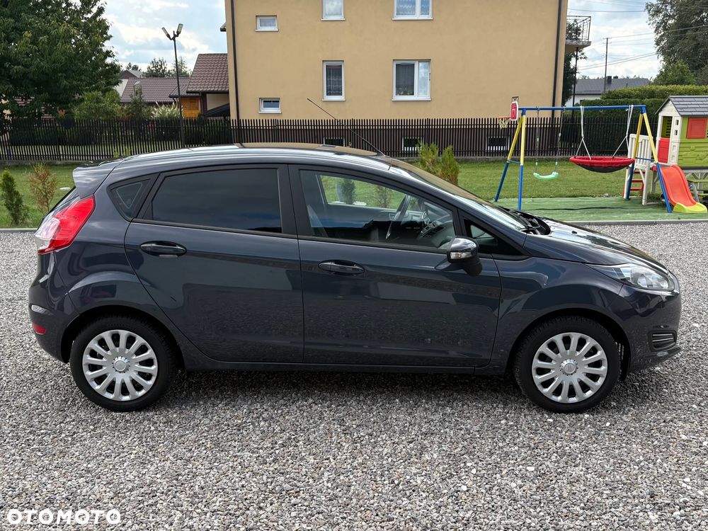 Ford Fiesta 1.25 Titanium EU5 - 12