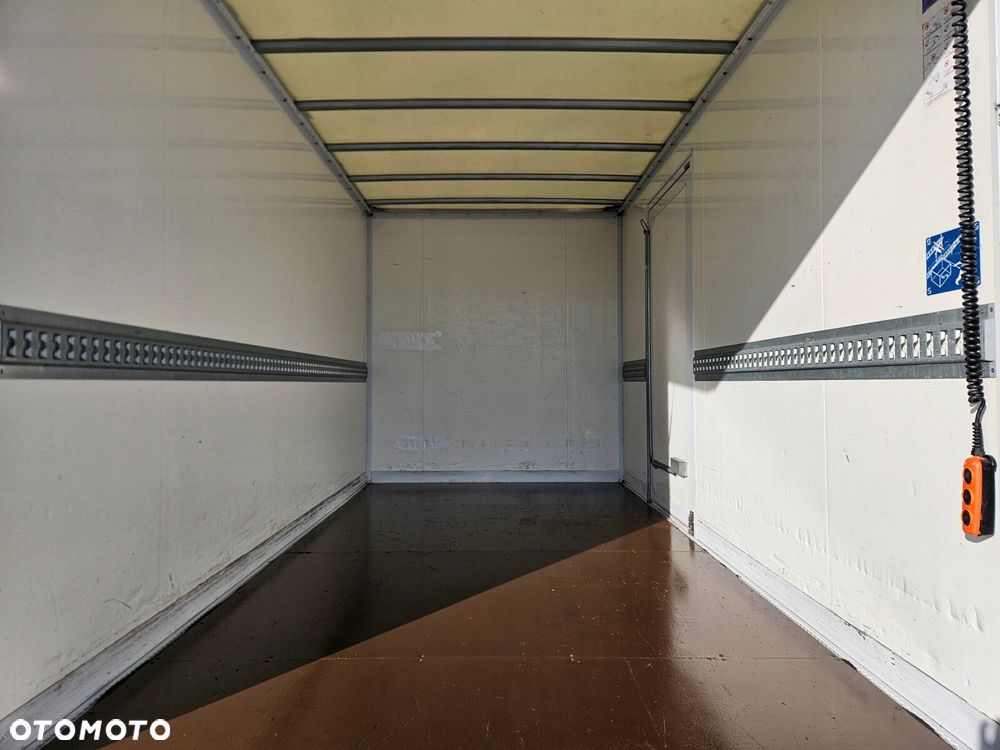 Peugeot boxer Kontener 8 ePAL *84900zł NETTO* 2.2 HDi/140KM - 15