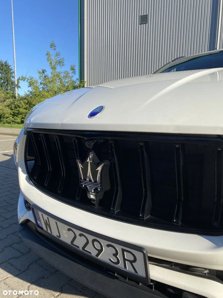 Maserati Levante Q4 GranSport - 11