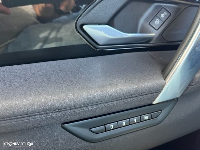 Land Rover Discovery Sport 2.0 eD4 SE 7L - 13