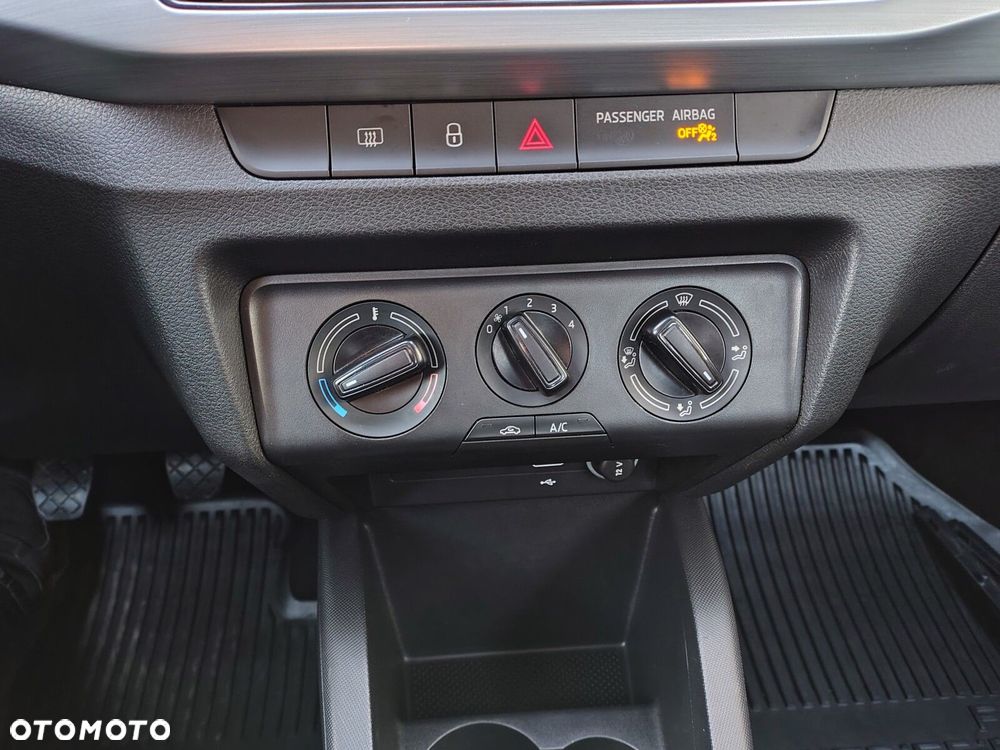 Skoda Fabia 1.0 TSI Ambition - 19