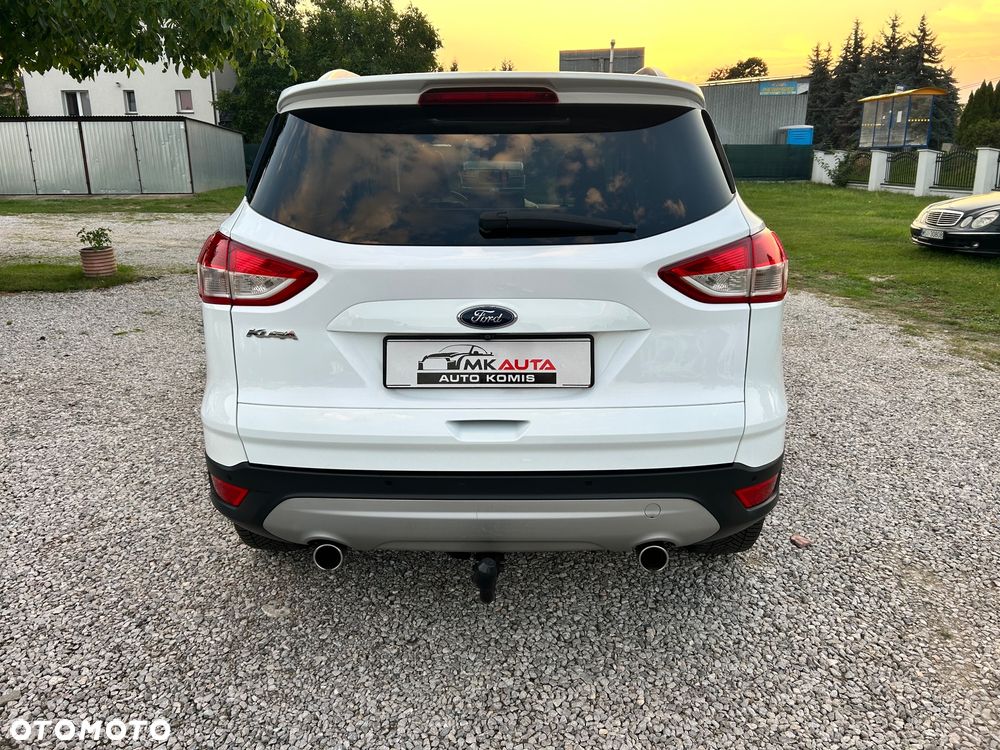 Ford Kuga 2.0 TDCi 2x4 Titanium - 6