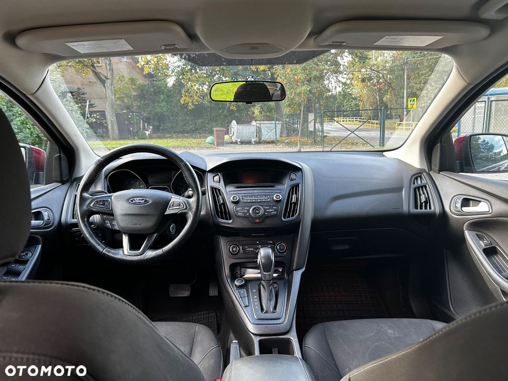 Ford Focus - 10