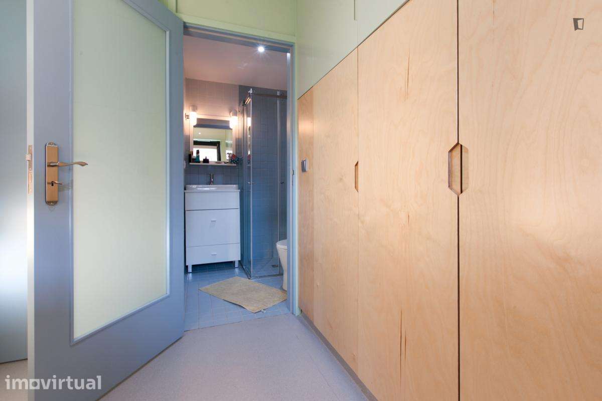 Quarto - localizado em Paranhos Porto - Grande imagem: 5/41