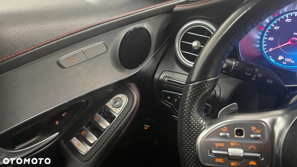 Mercedes-Benz GLC 300 d 4Matic 9G-TRONIC AMG Line Plus - 20