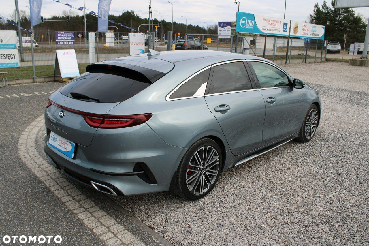 Kia ProCeed - 6